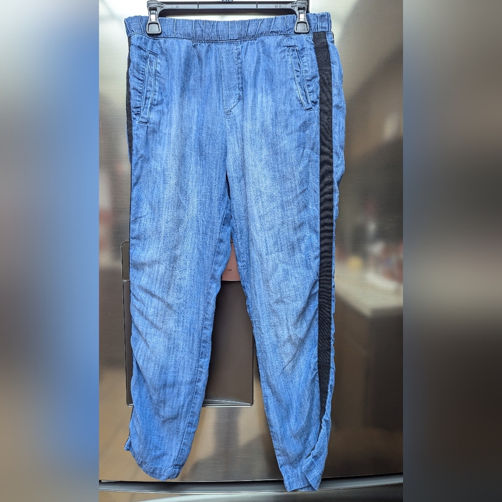 Cloth & Stone Women's Easy Jogger with drawstring waist size Small Blue with bla